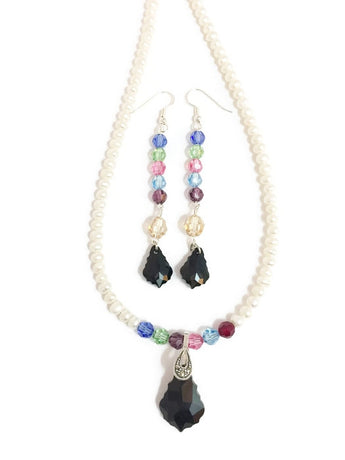 Pearl and Swarovski necklace with colored Swarovski crystals and Swarovski pendant